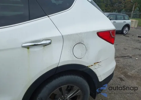 2015 Hyundai Santa Fe Sport 2.4L from USA, damaged, VIN 5XYZTDLBXFG241165